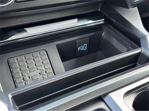 New 2025 Ford F350 Lariat w/ Lariat Ultimate Package image 24