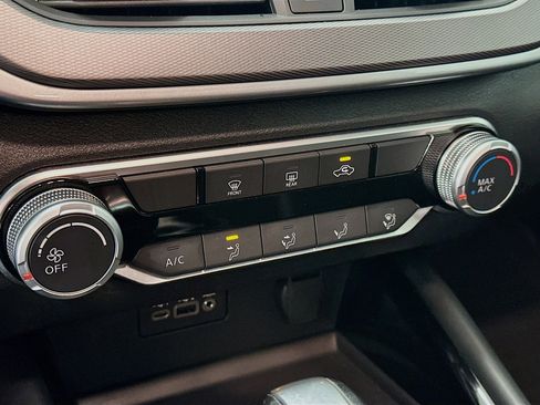 Used 2023 Nissan Altima 2.5 SR image 23