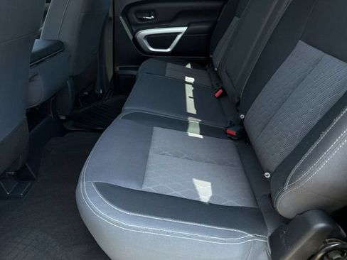Used 2024 Nissan Titan SV AWD/4WD image 20