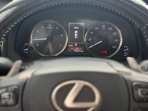 Used 2017 Lexus IS 200t RWD image 12