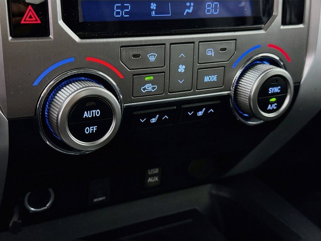 Used 2019 Toyota Tundra Limited w/ Limited Premium Package AWD/4WD image 8
