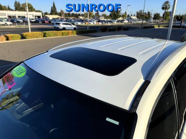 Used 2018 Honda Pilot Touring image 12