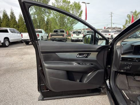 Used 2025 Nissan Murano SL image 9