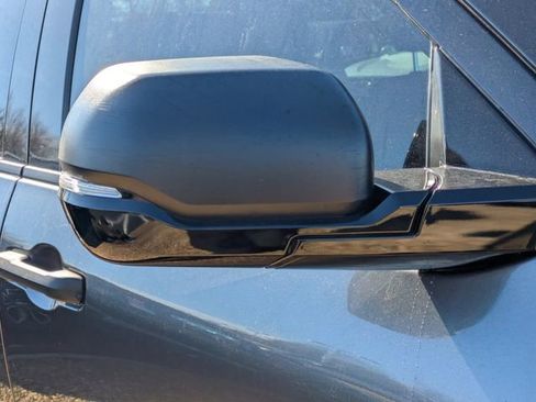 Used 2023 Toyota Tundra SR5 w/ SR5 Convenience Package image 11