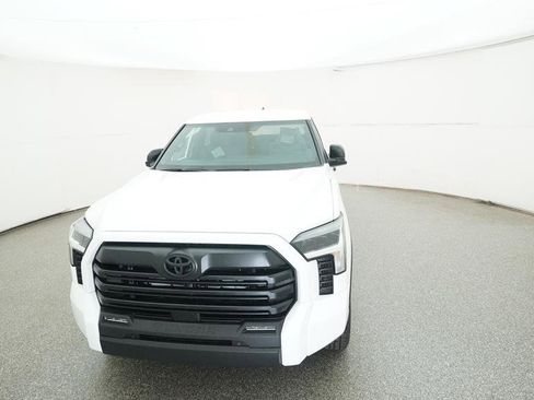 New 2025 Toyota Tundra SR5 image 7
