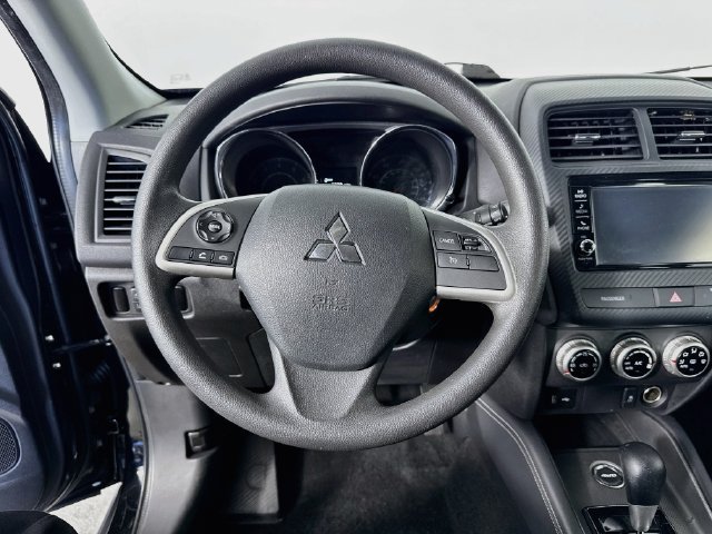 Used 2024 Mitsubishi Outlander Sport ES AWD/4WD image 12