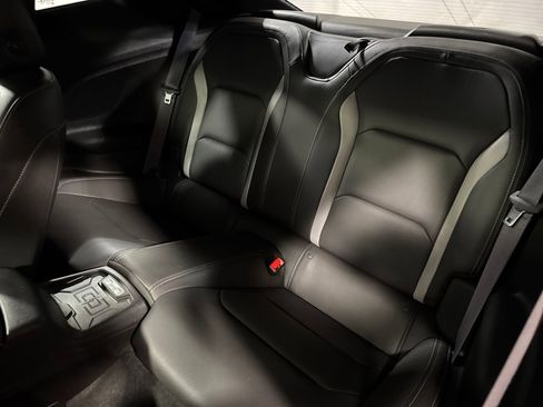 Used 2016 Chevrolet Camaro SS RWD image 5