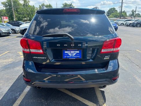 Used 2014 Dodge Journey SXT FWD image 5