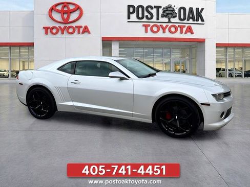 Used 2015 Chevrolet Camaro LS RWD image 18