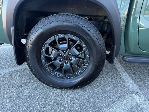 Used 2023 Nissan Frontier PRO-4X w/ Pro-4X Premium Package image 14