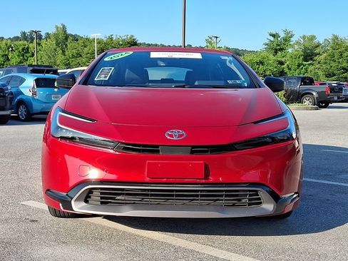 Certified 2024 Toyota Prius XLE FWD image 2