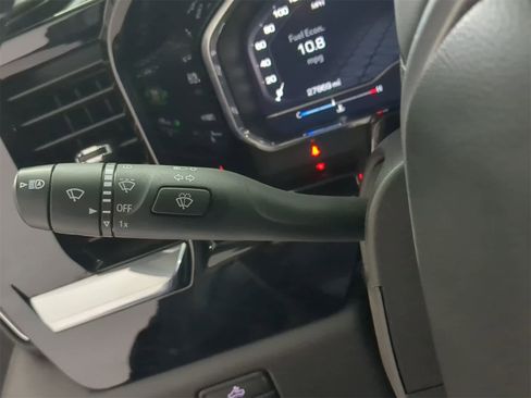 Used 2023 GMC Sierra 1500 Elevation image 25