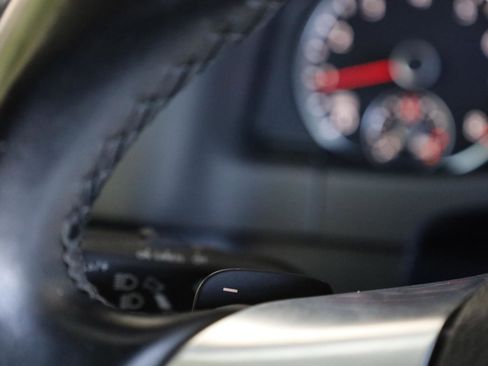 Used 2016 Volkswagen Tiguan R-Line image 36