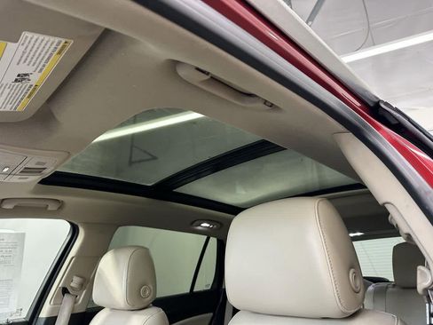 Used 2017 Buick Envision Essence image 13