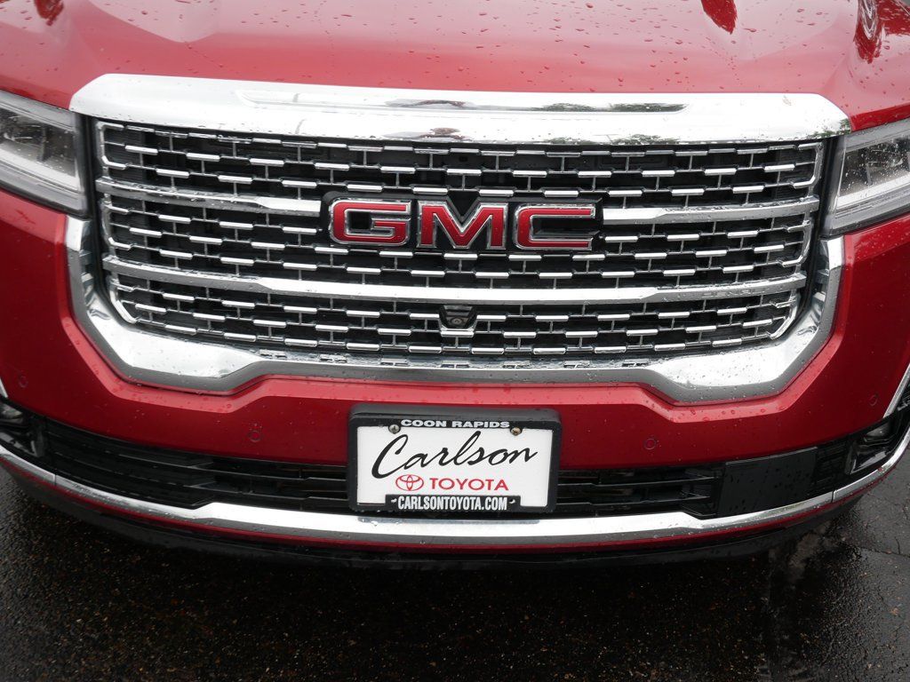 Used 2022 GMC Acadia Denali w/ Denali Ultimate Package AWD/4WD image 9