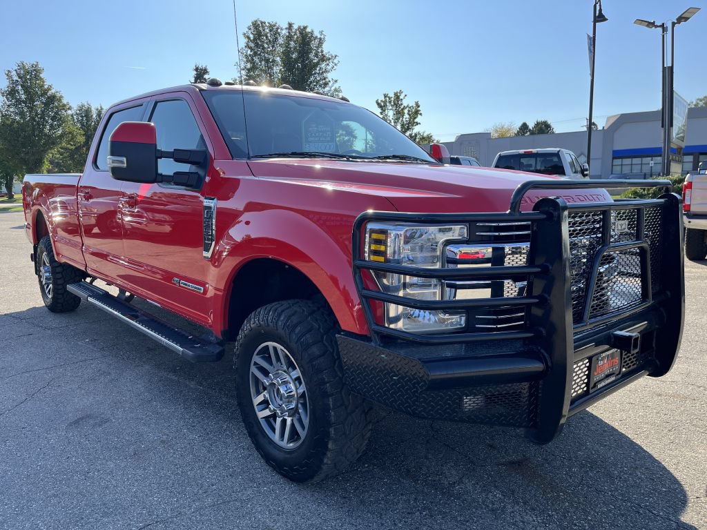 Used 2018 Ford F350 Lariat w/ Lariat Value Package AWD/4WD image 4