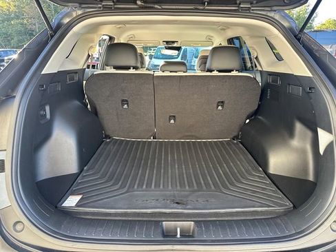 Used 2023 Kia Sportage EX image 13