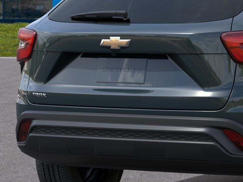 New 2026 Chevrolet Trax LS FWD image 21