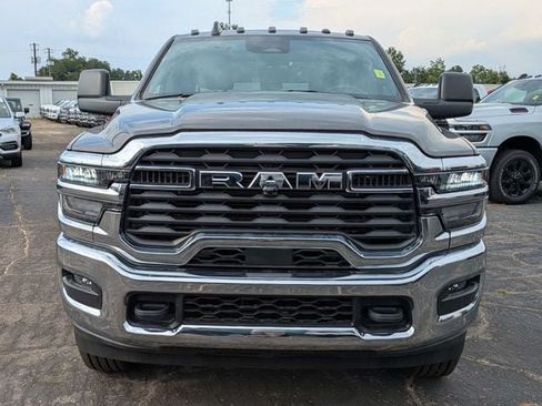 New 2026 RAM 2500 Tradesman w/ Chrome Appearance Group AWD/4WD image 9