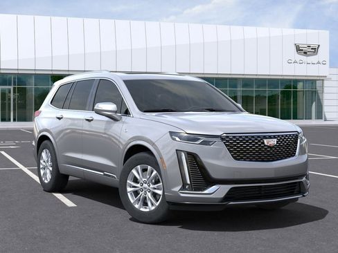 New 2025 Cadillac XT6 Luxury FWD image 7
