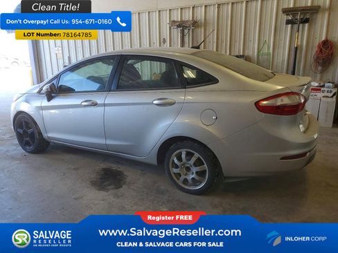 Used 2015 Ford Fiesta SE w/ Equipment Group 201A image 3