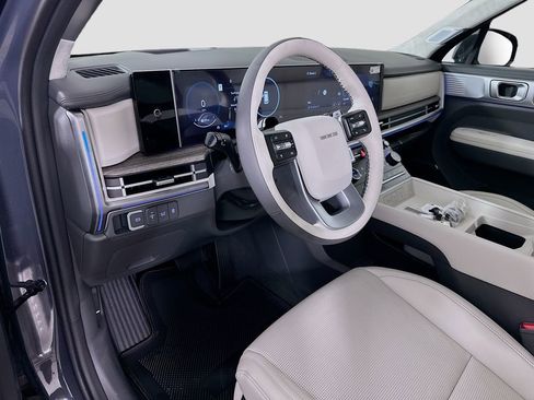 New 2026 Hyundai Santa Fe Calligraphy image 9