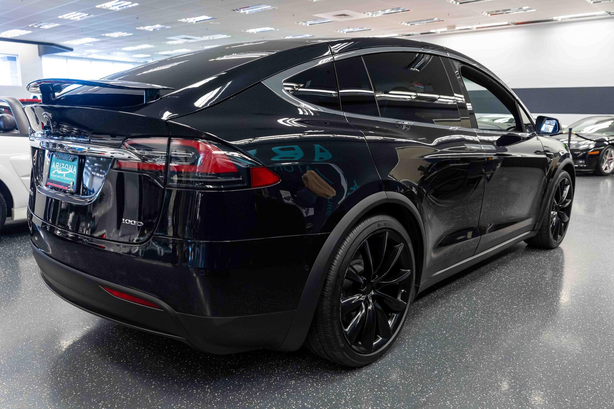 Used 2018 Tesla Model X 100D AWD/4WD image 5