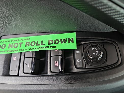 Certified 2025 Subaru Crosstrek 2.5i Wilderness w/ Crosstrek Mirror Package image 27