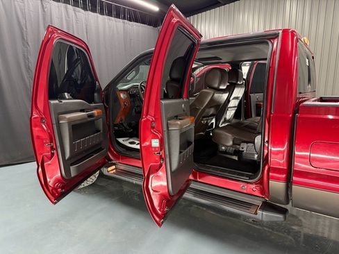 Used 2016 Ford F350 King Ranch w/ FX4 Off-Road Package image 16