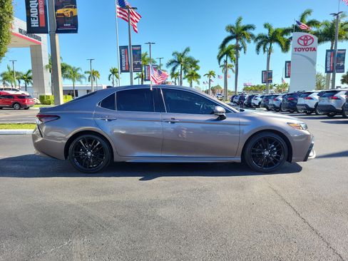 Used 2024 Toyota Camry XSE image 13