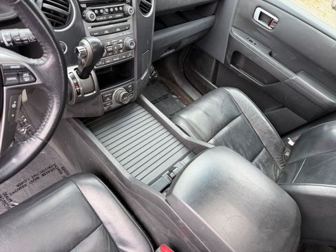 Used 2013 Honda Pilot Touring image 17