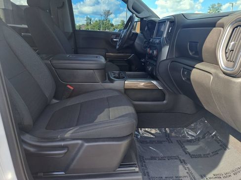 Used 2022 Chevrolet Silverado 1500 LT Trail Boss w/ Bed Protection Package AWD/4WD image 29