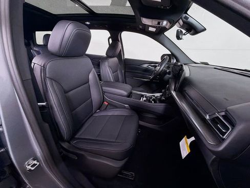 New 2026 Chevrolet Traverse LT w/ Sun and Wheel Package image 31