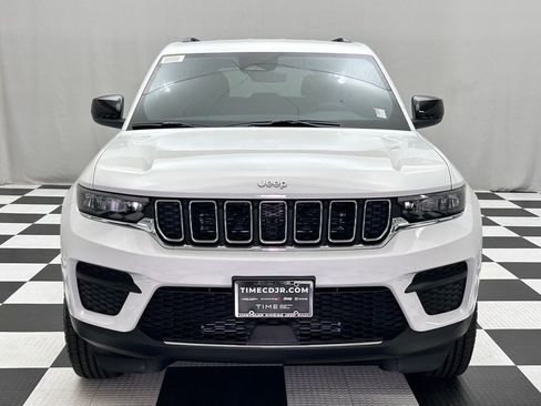 New 2025 Jeep Grand Cherokee Laredo w/ Trailer Tow Package image 3