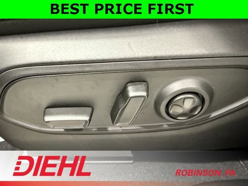 New 2025 Jeep Grand Cherokee L Altitude image 22