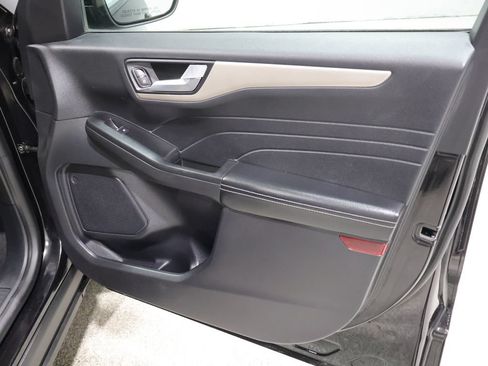 Used 2022 Ford Escape SEL AWD/4WD image 25