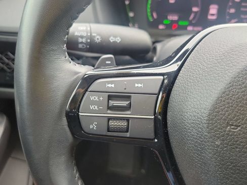 Used 2024 Honda Accord Touring image 20