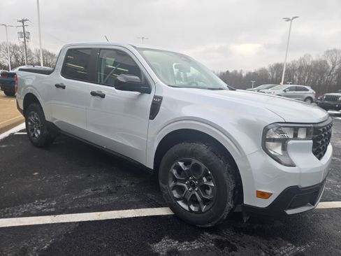 New 2026 Ford Maverick XLT w/ Equipment Group 301A image 3