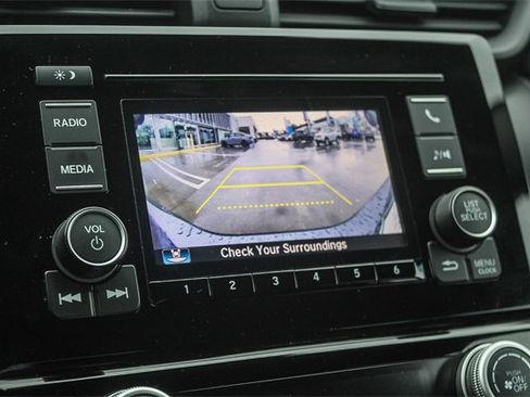 Used 2019 Honda Insight LX image 33