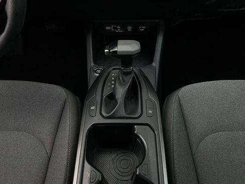 Used 2025 Kia K4 LXS image 14