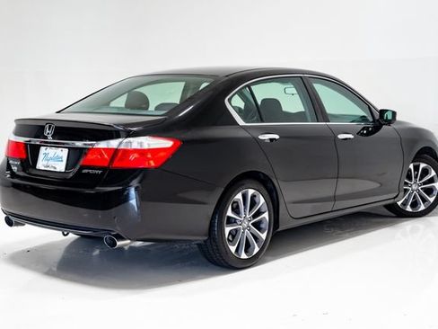 Used 2015 Honda Accord Sport image 31