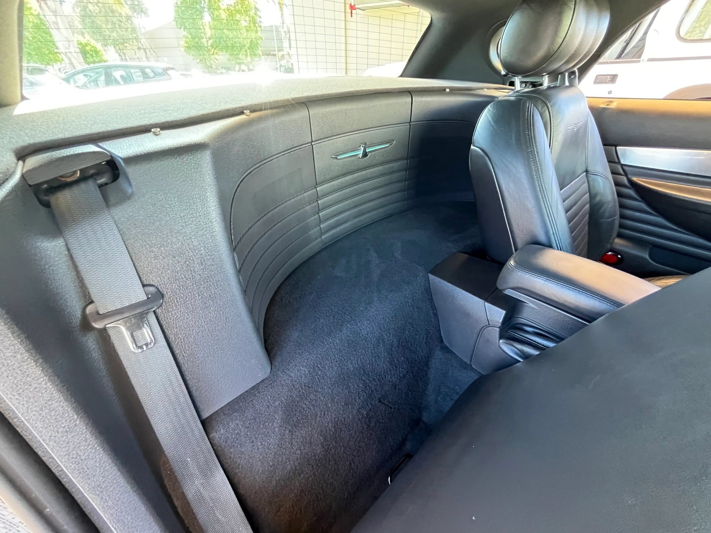 Used 2002 Ford Thunderbird RWD image 14