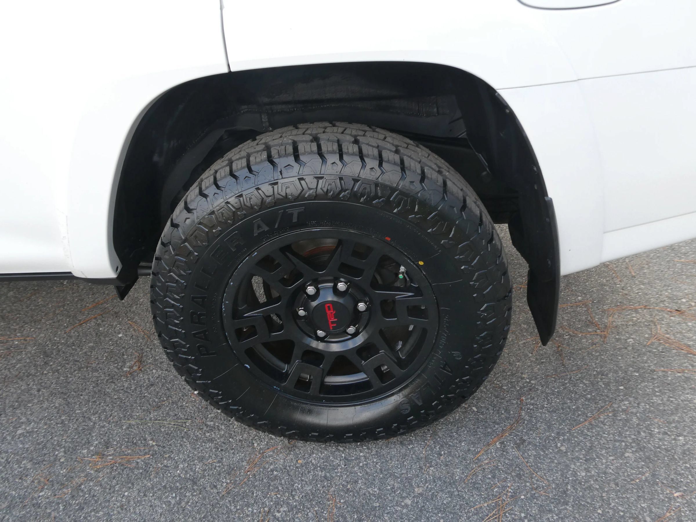 Used 2019 Toyota 4Runner SR5 Premium AWD/4WD image 35