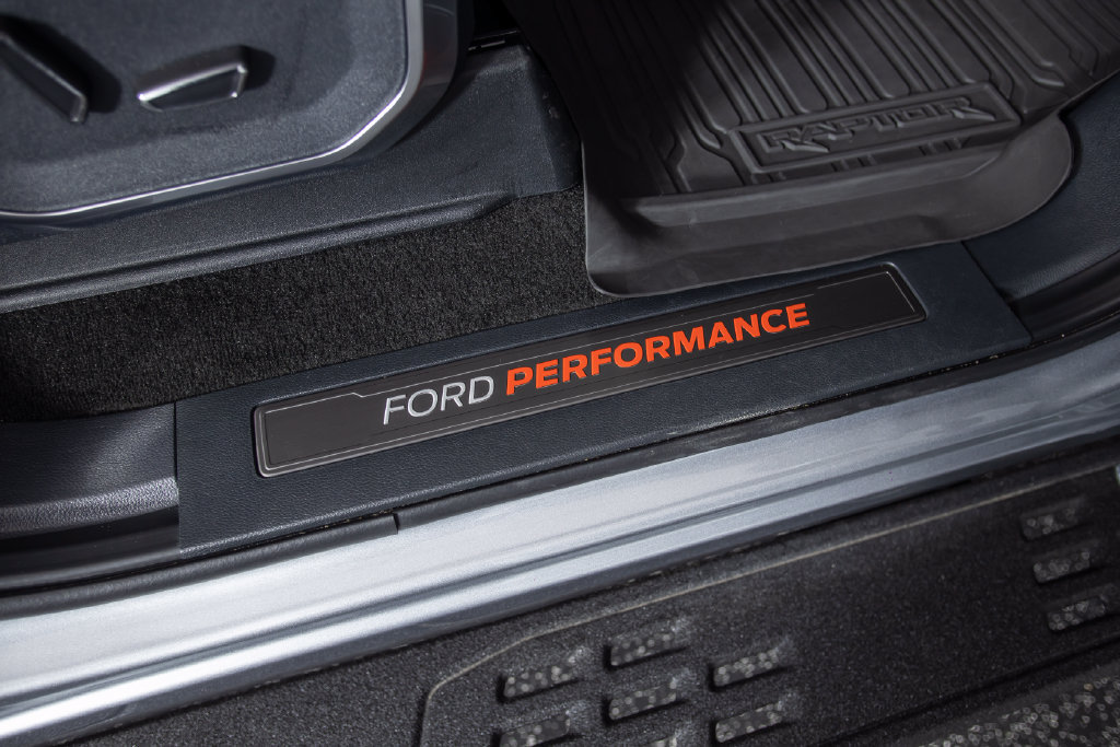 Used 2023 Ford F150 Raptor w/ Equipment Group 802A Raptor R AWD/4WD image 35