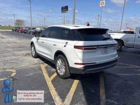 Used 2024 Lincoln Corsair FWD image 3