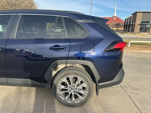 Used 2024 Toyota RAV4 XLE Premium FWD image 8