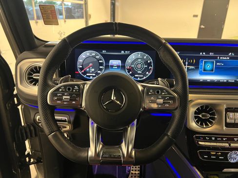 Used 2021 Mercedes-Benz G 63 AMG 4MATIC w/ Seat Comfort Package image 11