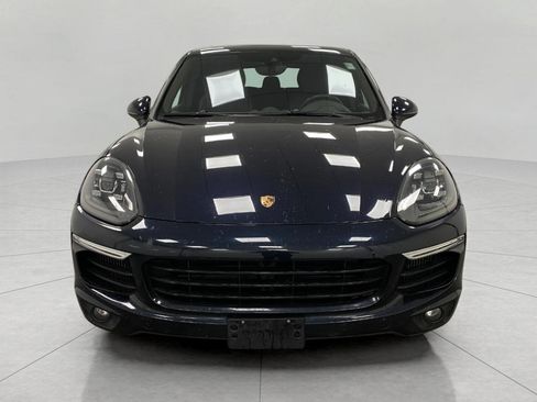 Used 2018 Porsche Cayenne S image 14