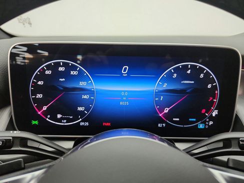 Certified 2026 Mercedes-Benz GLC 300 image 10