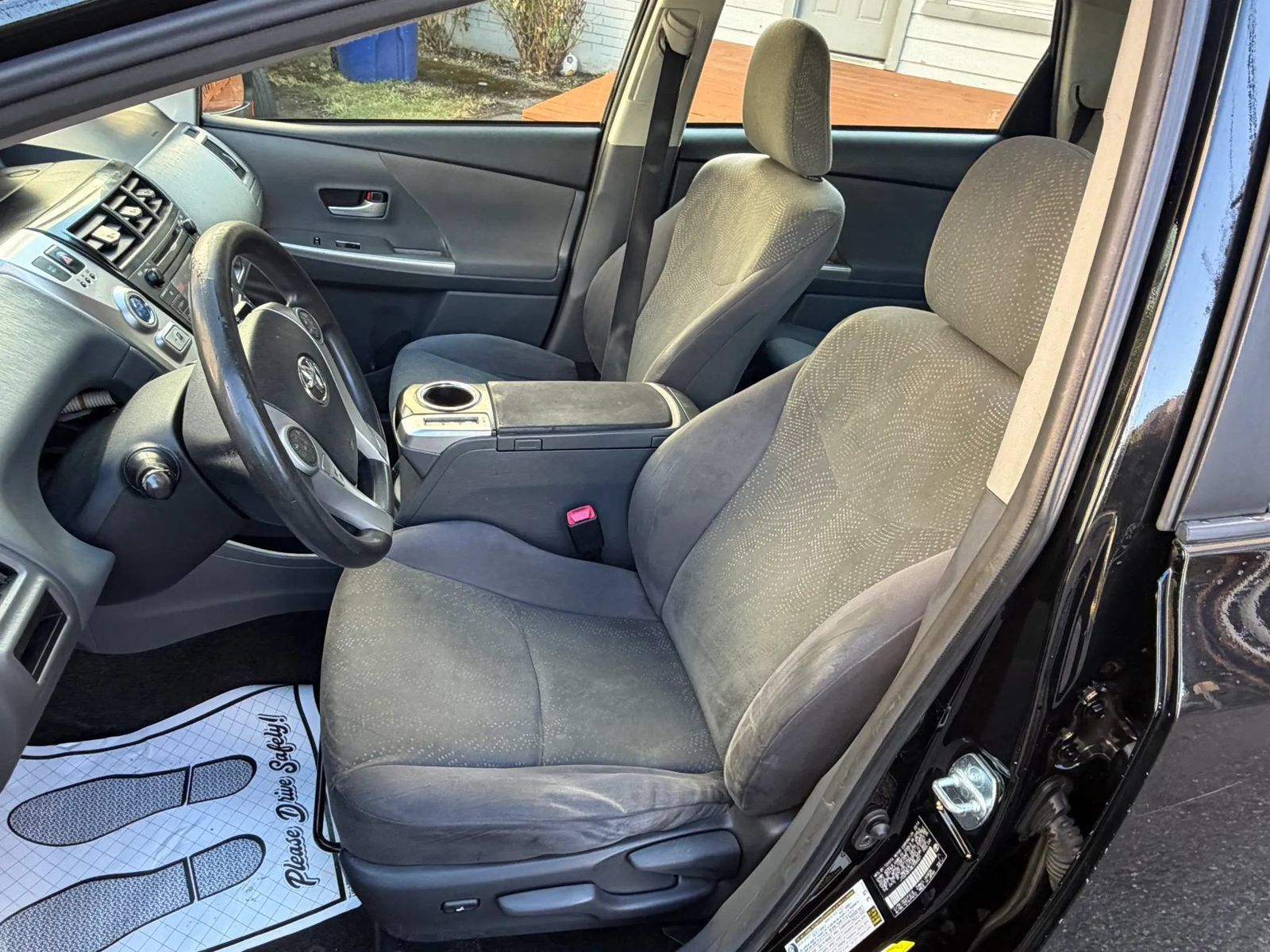 Used 2014 Toyota Prius V Two FWD image 17